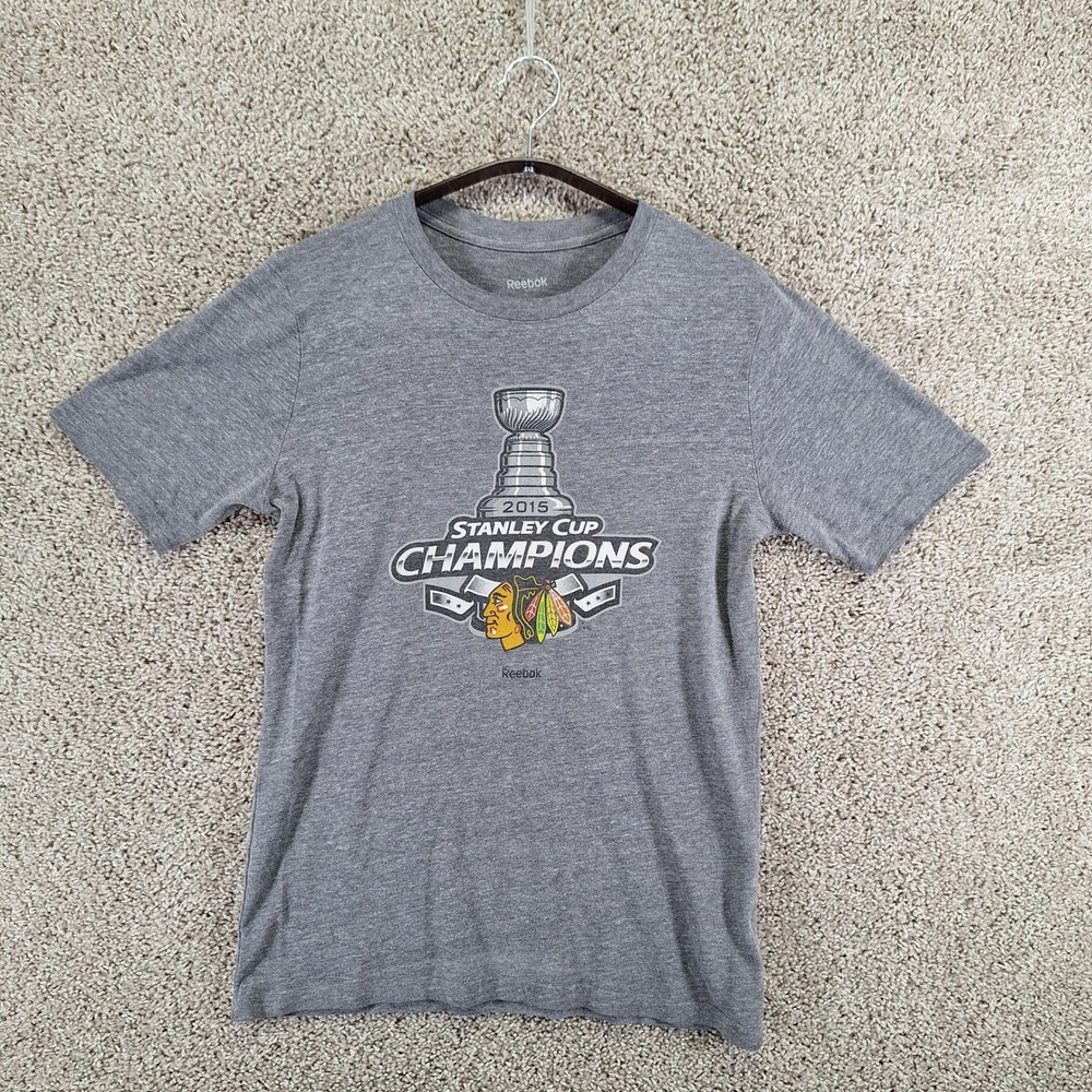 Reebok T-Shirt Youth‎ XL Gray Chicago Blackhawks 2015 Stanley Cup Champions NHL